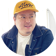 尾崎 和哉